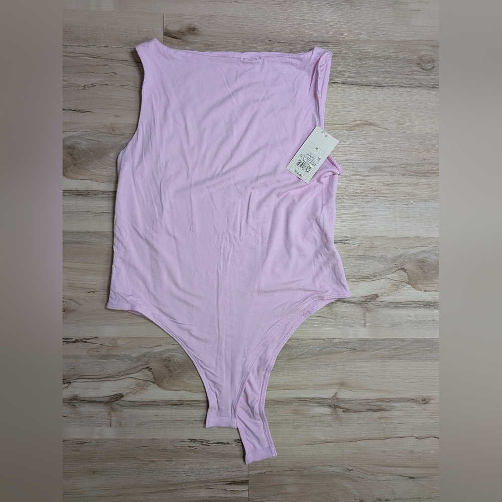 Women's Pink Sleeveless Top